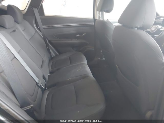 5NMJACAE7PH247717 Hyundai TUCSON SE