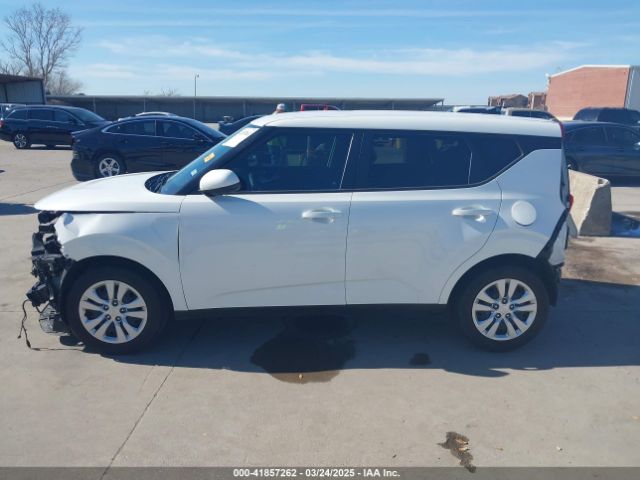 KNDJ23AU5M7144920 KIA SOUL LX