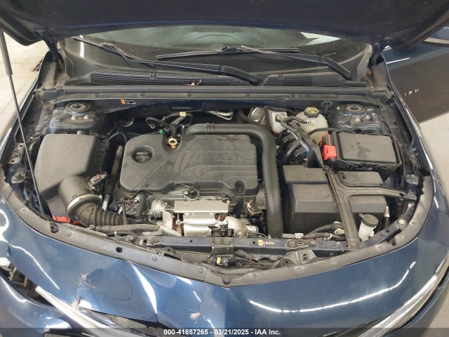 1G1ZD5STXMF059844 Chevrolet Malibu Fwd Lt
