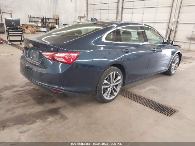 1G1ZD5STXMF059844 Chevrolet Malibu Fwd Lt