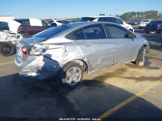 1G1BC5SM2J7183562 Chevrolet Cruze Ls Auto