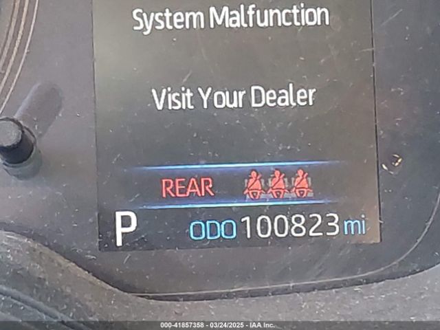 JTDEPMAE4NJ203719 Toyota COROLLA LE