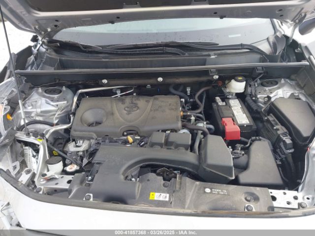2T3H1RFV4NC209172 Toyota RAV4 LE