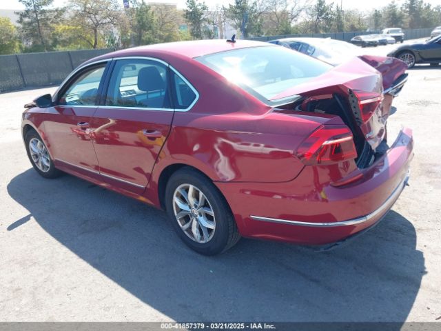 1VWAT7A3XHC027226 Volkswagen Passat 1.8t S
