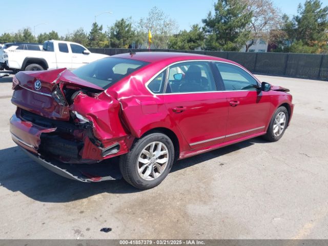 1VWAT7A3XHC027226 Volkswagen Passat 1.8t S