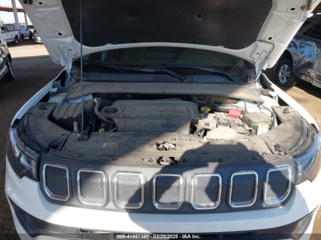 3C4NJCBB6NT220062 Jeep Compass Latitude Fwd