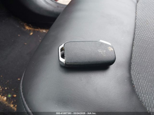 KNDCR3LE3P5063909 KIA NIRO EX