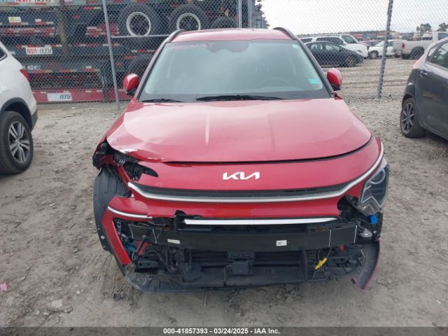 KNDCR3LE3P5063909 KIA NIRO EX