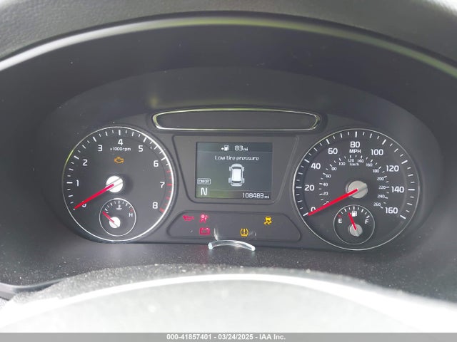 5XYPG4A32KG512687 KIA Sorento 2.4l Lx