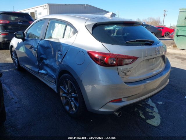 3MZBN1M32JM176063 Mazda Mazda3 Grand Touring