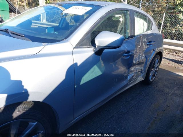 3MZBN1M32JM176063 Mazda Mazda3 Grand Touring