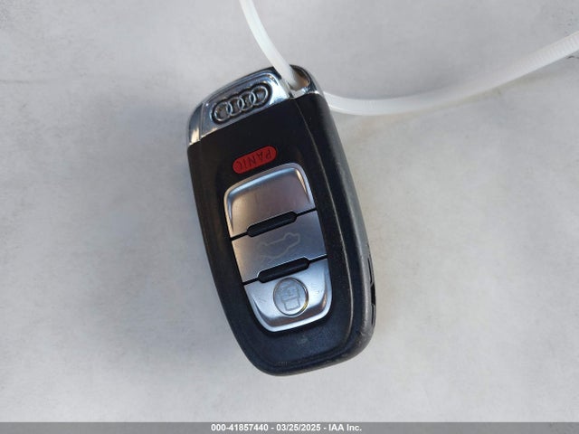 2012 AUDI A5 WAUJFAFH3CN000875 Photo 10