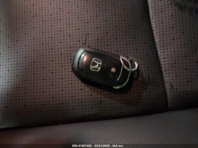 5FNRL6H9XSB015615 Honda Odyssey Elite