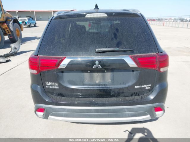 JA4AD3A30HZ054841 Mitsubishi Outlander Sel