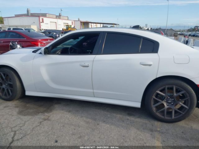 2C3CDXCT8JH306476 Dodge Charger Daytona Rwd