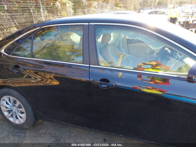 4T1BF1FK5FU487988 Toyota CAMRY LE