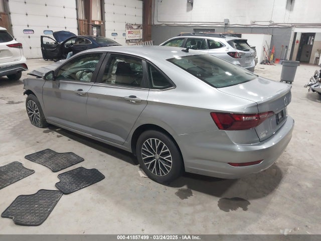 3VWC57BU8MM017300 Volkswagen Jetta 1.4t R-line/1.4t S/1.4t Se