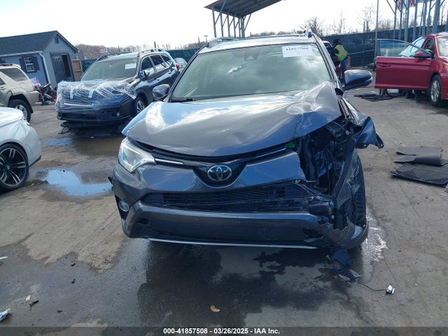 Toyota Rav4 Xle 2017 JTMRFREV2HJ143648 Image 12