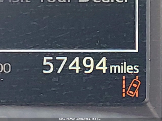 Toyota Rav4 Xle 2017 JTMRFREV2HJ143648 Image 15