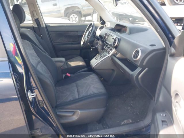 JTLZE4FE0FJ073685 Scion XB