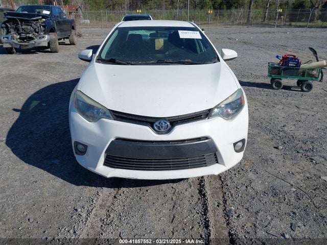 41857552 :رقم المزاد ، 2T1BURHE7FC312915 vin ، 2015 Toyota Corolla Le Plus مزاد بيع