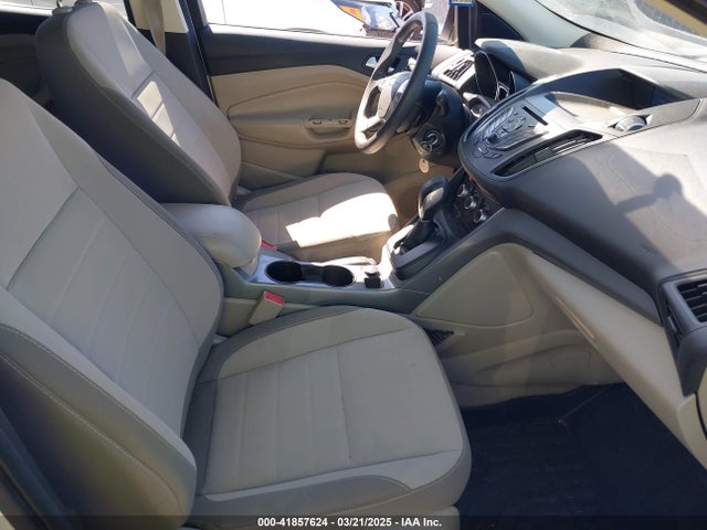 1FMCU0GX8EUD95545 Ford ESCAPE SE