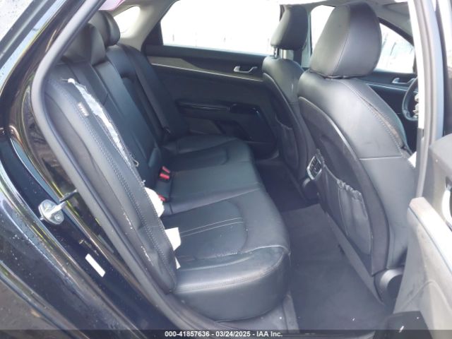 5XXG34J29NG122939 KIA K5 EX