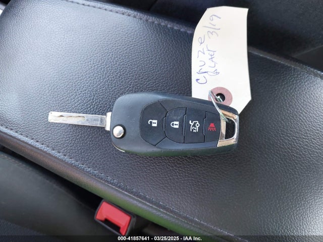 1G1BC5SM9J7145827 Chevrolet Cruze Ls Auto