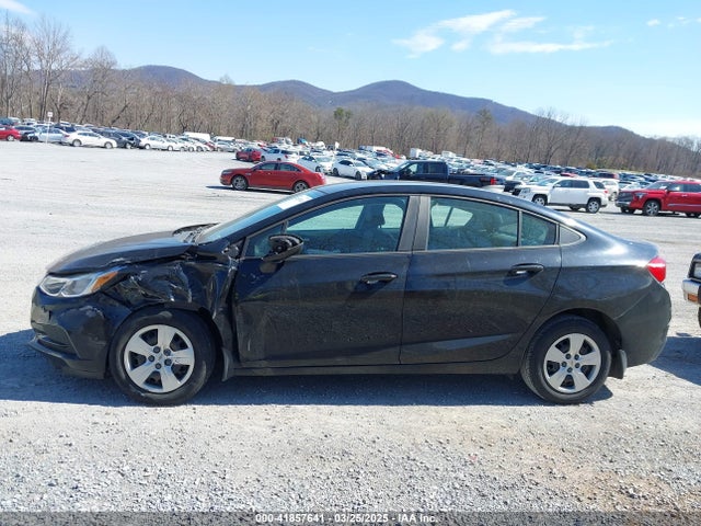 1G1BC5SM9J7145827 Chevrolet Cruze Ls Auto