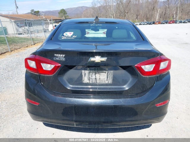 1G1BC5SM9J7145827 Chevrolet Cruze Ls Auto
