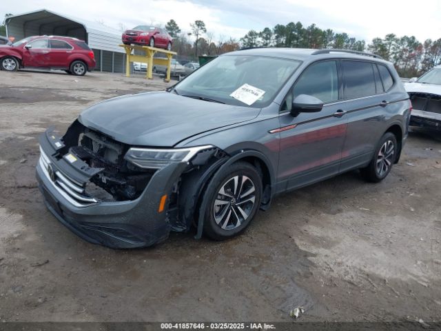 3VVRB7AX8RM111008 Volkswagen Tiguan 2.0t S