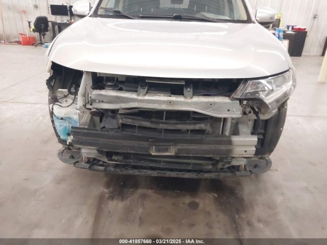 JA4AZ3A34KZ026887 Mitsubishi Outlander Sel
