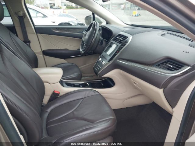 5LMCJ3C9XKUL09386 Lincoln Mkc Reserve