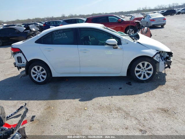 5YFB4MDEXRP105819 Toyota COROLLA LE