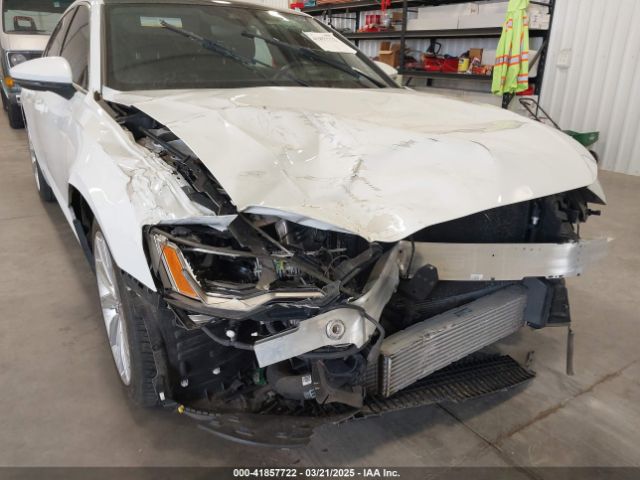 WAUE8AF25KN115936 Audi A6 45 Premium