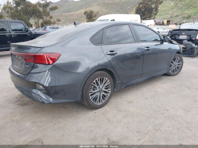 3KPF54ADXPE598362 KIA Forte Gt-line