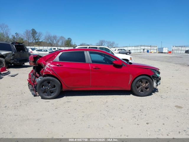 KMHLM4AG2MU066127 Hyundai ELANTRA SEL
