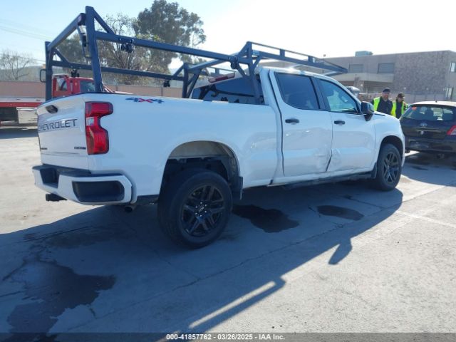 2022 CHEVROLET SILVERADO 1500 3GCPDBEK3NG619056 Photo 3