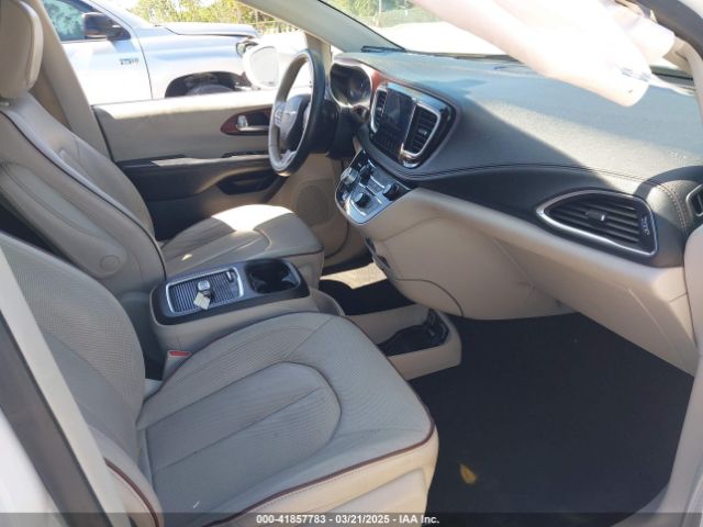 2C4RC1GG9LR139786 Chrysler Pacifica Limited