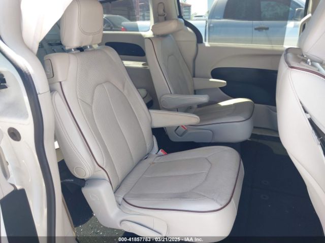 2C4RC1GG9LR139786 Chrysler Pacifica Limited