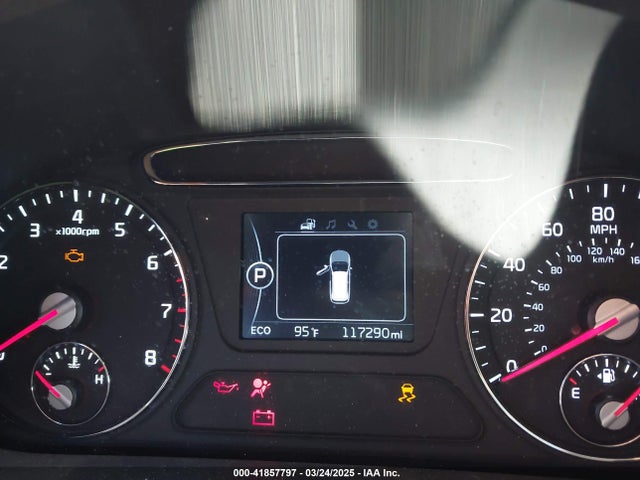 5XYPG4A33GG004137 KIA Sorento 2.4l Lx