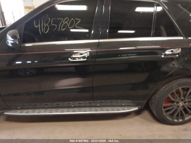 2014 Mercedes-benz Ml 63 Amg 4matic მანქანა იყიდება აუქციონზე, vin: 4JGDA7EB5EA349900, აუქციონის ნომერი: 41857802