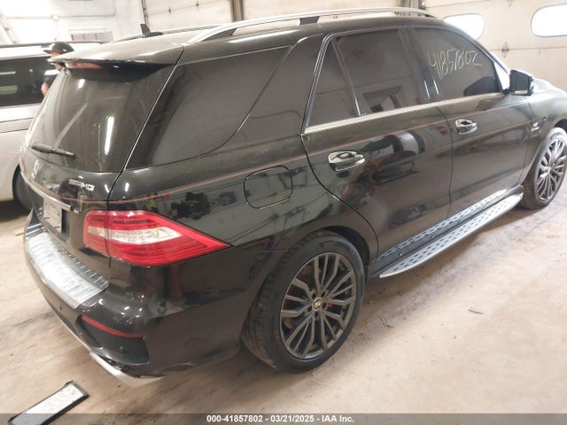 2014 Mercedes-benz Ml 63 Amg 4matic მანქანა იყიდება აუქციონზე, vin: 4JGDA7EB5EA349900, აუქციონის ნომერი: 41857802