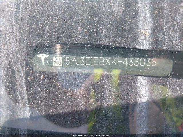 5YJ3E1EBXKF433036 Tesla 2019