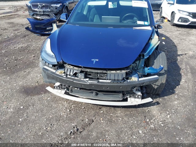 5YJ3E1EBXKF433036 Tesla 2019