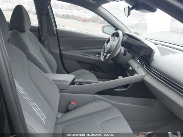 5NPLS4AG0PH106097 Hyundai ELANTRA SEL