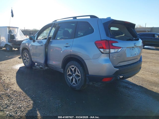 JF2SKAGC7LH459526 Subaru Forester Premium