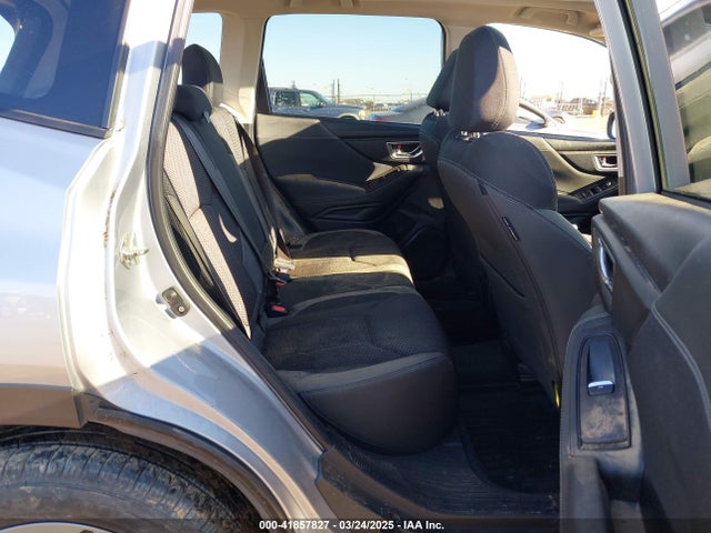 JF2SKAGC7LH459526 Subaru Forester Premium