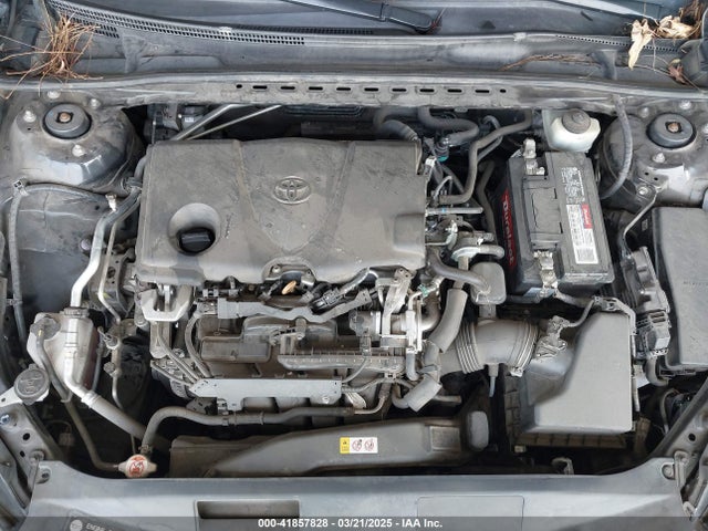 4T1B11HK8JU575695 Toyota CAMRY SE