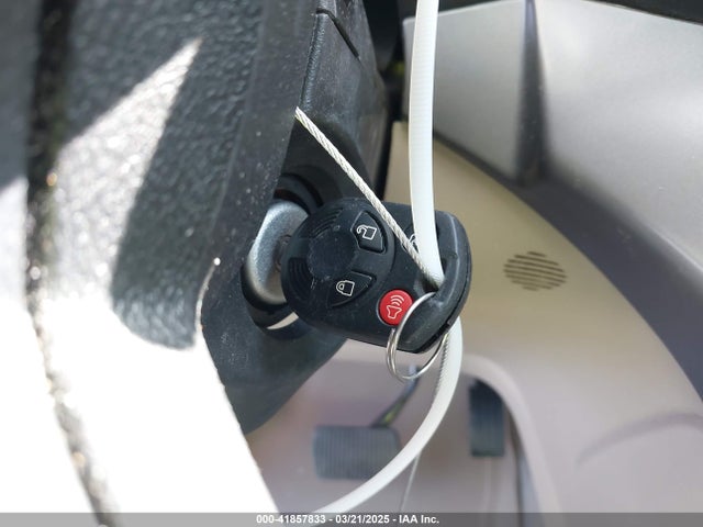 1FMCU0GX9GUB70800 Ford ESCAPE SE